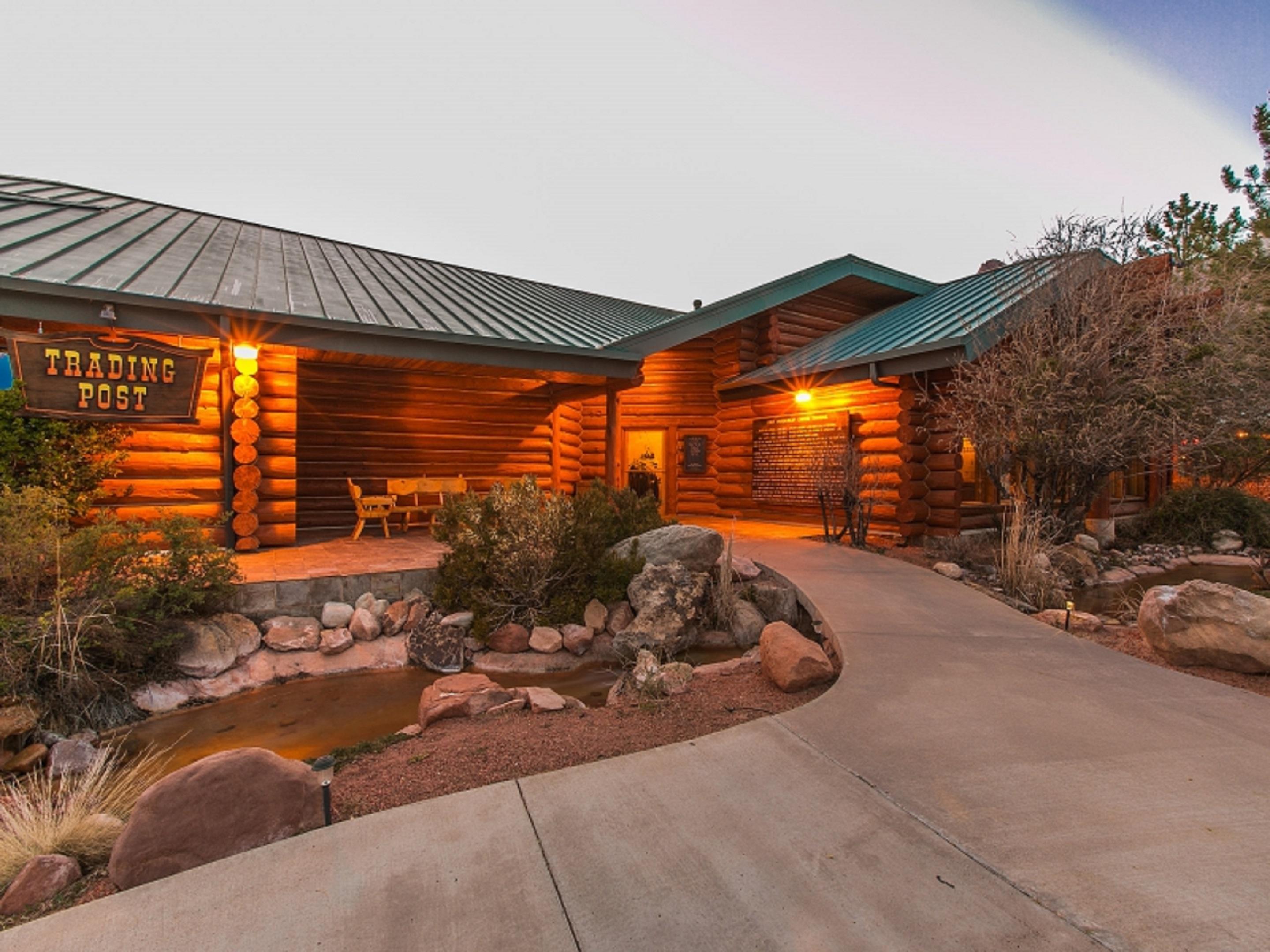 Hotel De Novo Springdale, Tapestry Collection By Hilton Exterior photo
